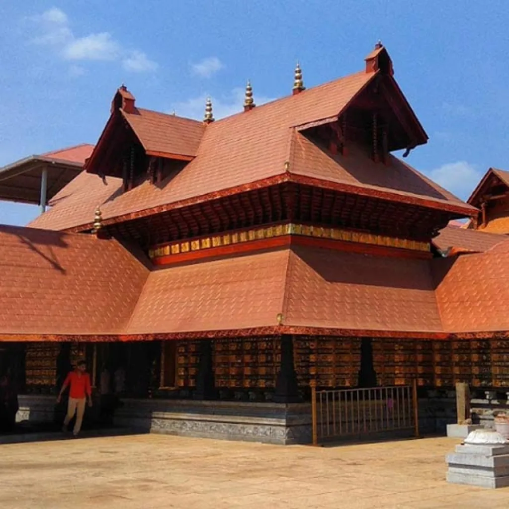 History of shri Rajarajeshwari Temple - Polali