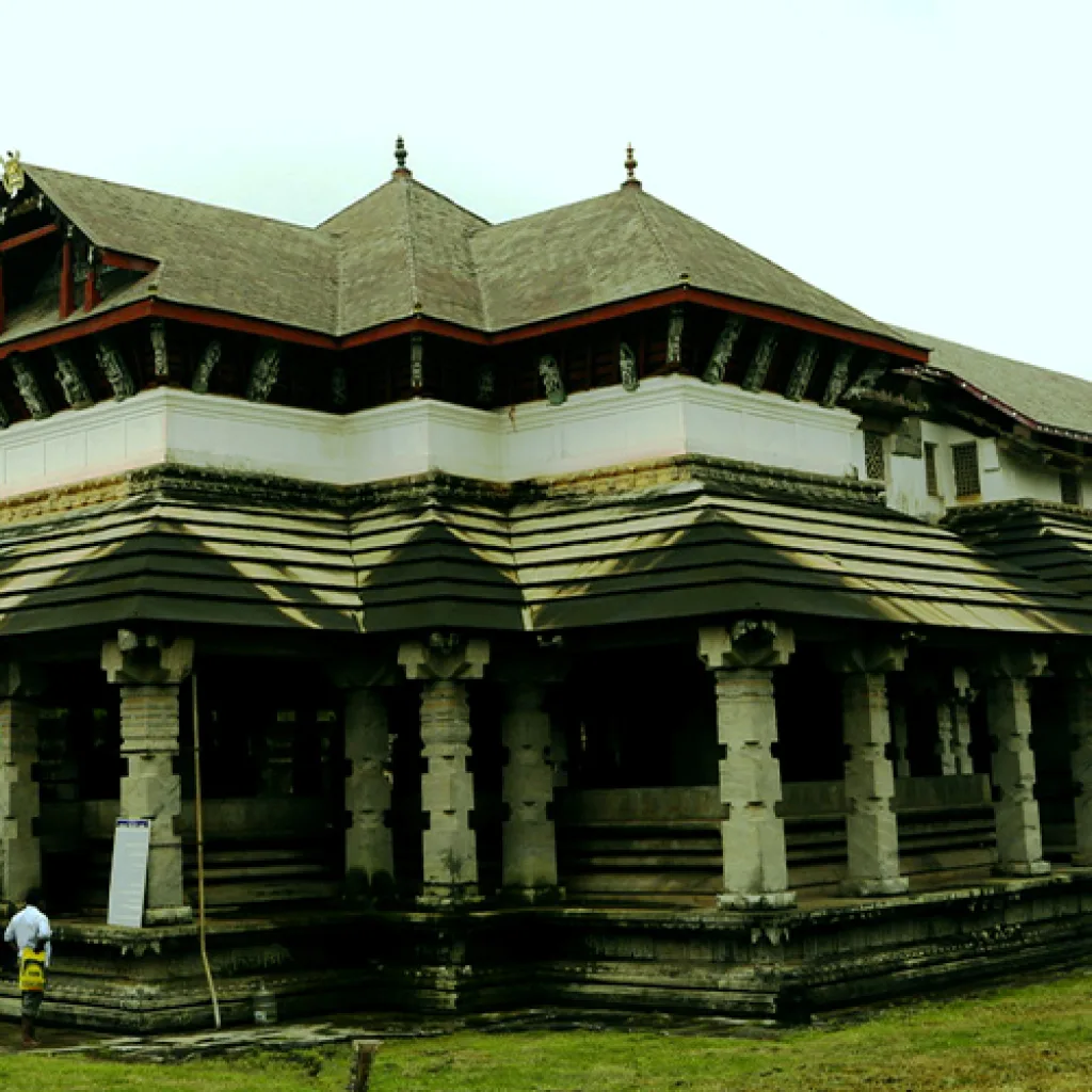 Thousand Pillars Temple - Moodbidri
