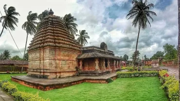 Bhoo Varaha Laxmi Narasimha Temple - Halasi