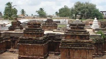 Navalinga Temple - Kuknur