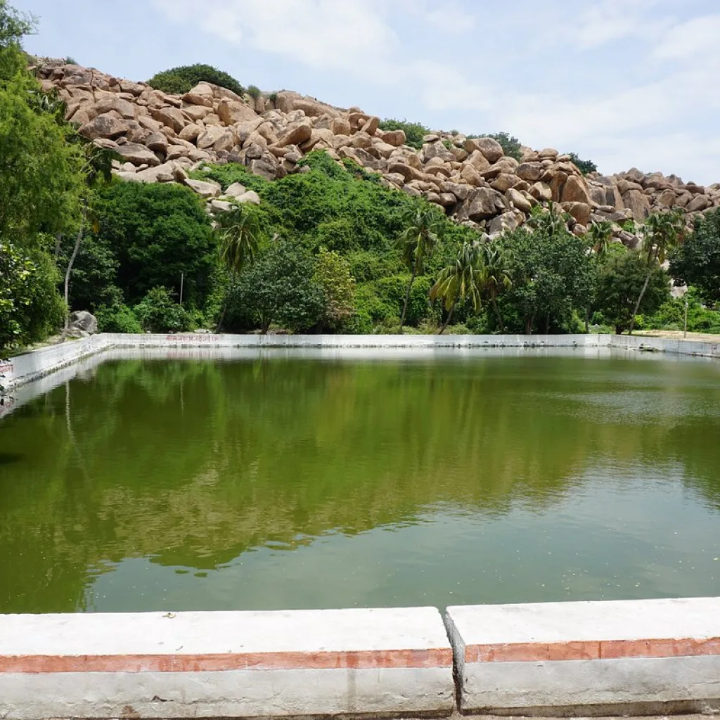 Pampa Sarovar - Hampi
