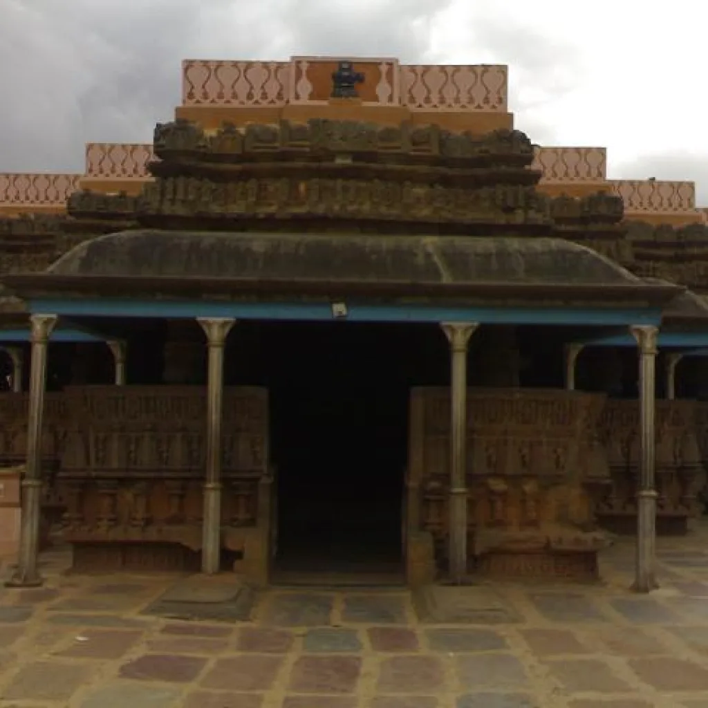 Shambhulinga temple - Kundagol