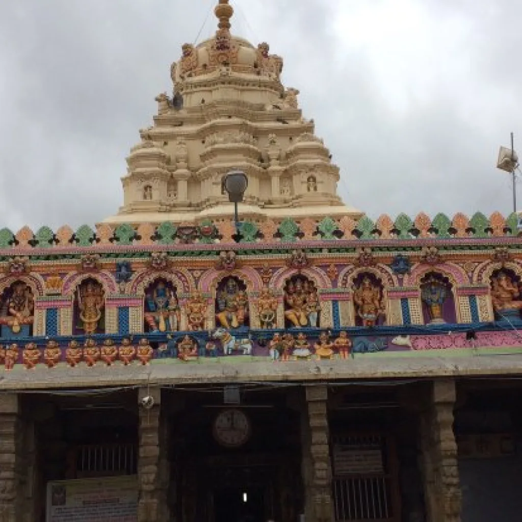 Shri Guru Kottureshwara Temple - Kudligi
