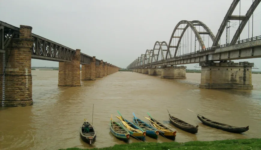 Rajahmundry Godavari Bridge