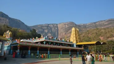 Sri Penusila Lakshmi Narasimha Swamy Temple - Penchalakona