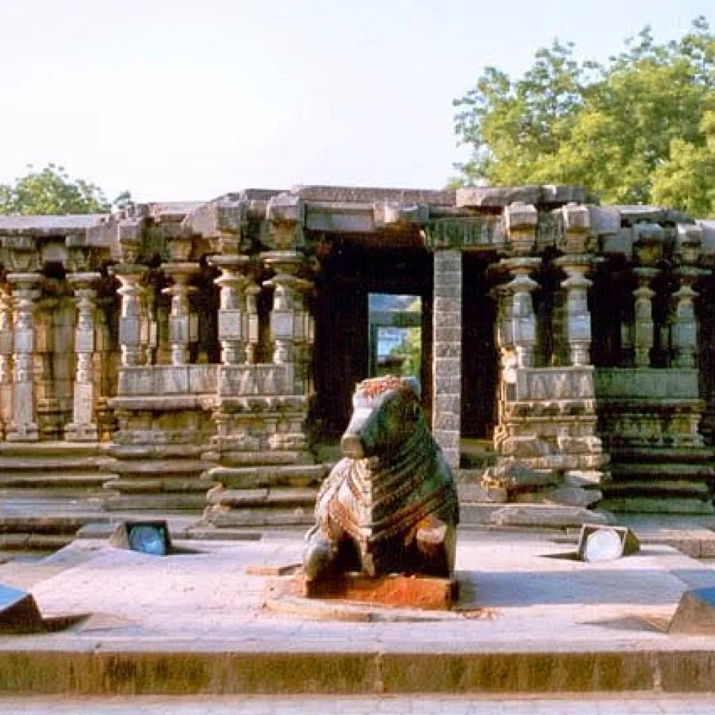 Thousand Pillar Temple
